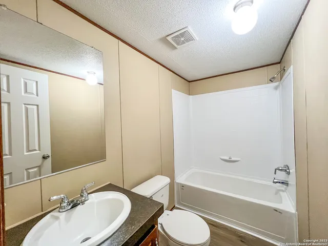 $1,250 | 1166 Ramble Hills, Canyon Lake, TX 78133