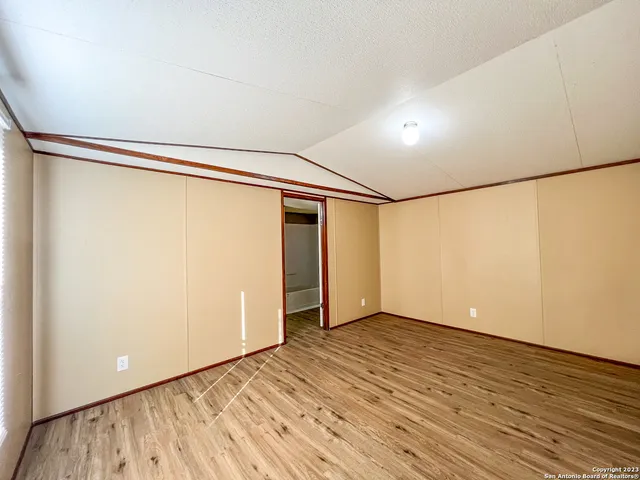 $1,250 | 1166 Ramble Hills, Canyon Lake, TX 78133