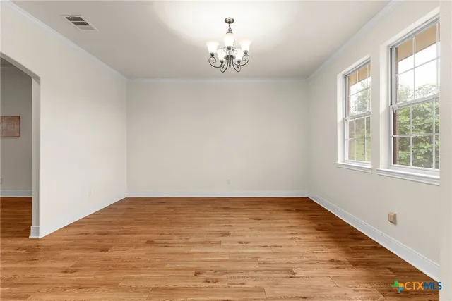 $725,000 | 2800 Lomas Rodando Calzada Road, Kempner, TX 76539