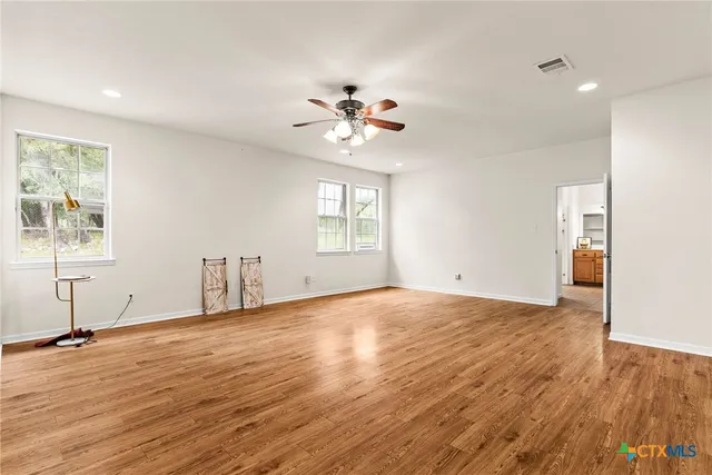 $725,000 | 2800 Lomas Rodando Calzada Road, Kempner, TX 76539