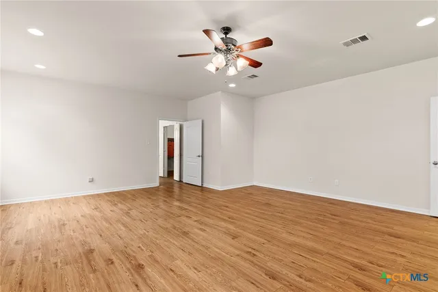 $725,000 | 2800 Lomas Rodando Calzada Road, Kempner, TX 76539