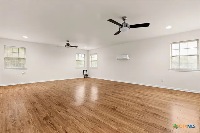 $725,000 | 2800 Lomas Rodando Calzada Road, Kempner, TX 76539