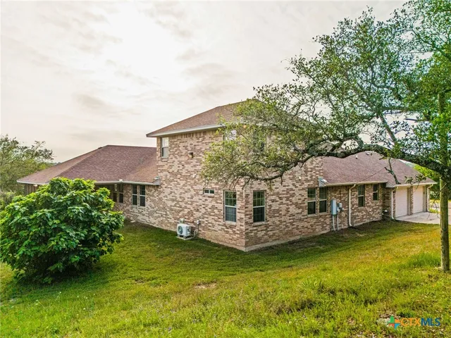 $725,000 | 2800 Lomas Rodando Calzada Road, Kempner, TX 76539