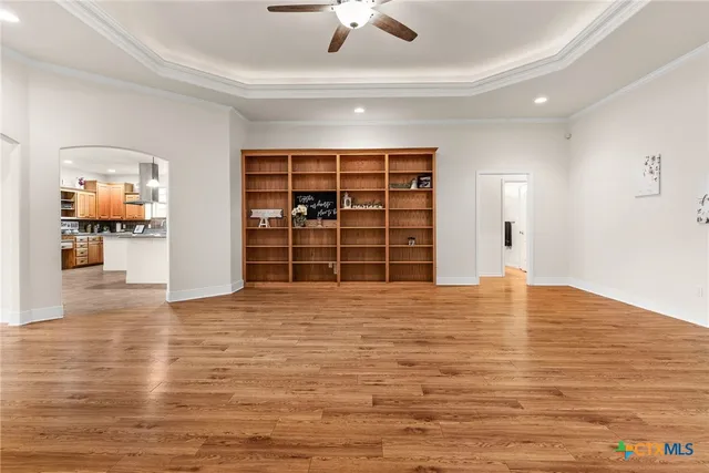 $725,000 | 2800 Lomas Rodando Calzada Road, Kempner, TX 76539