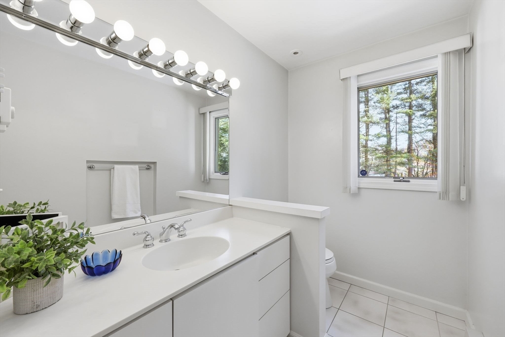 203 Green Hill Road Longmeadow, MA 01106 - Photo 21 of 42