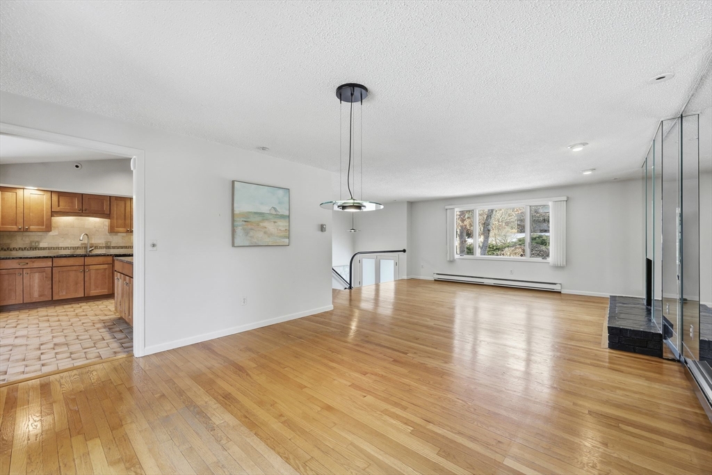 203 Green Hill Road Longmeadow, MA 01106 - Photo 6 of 42