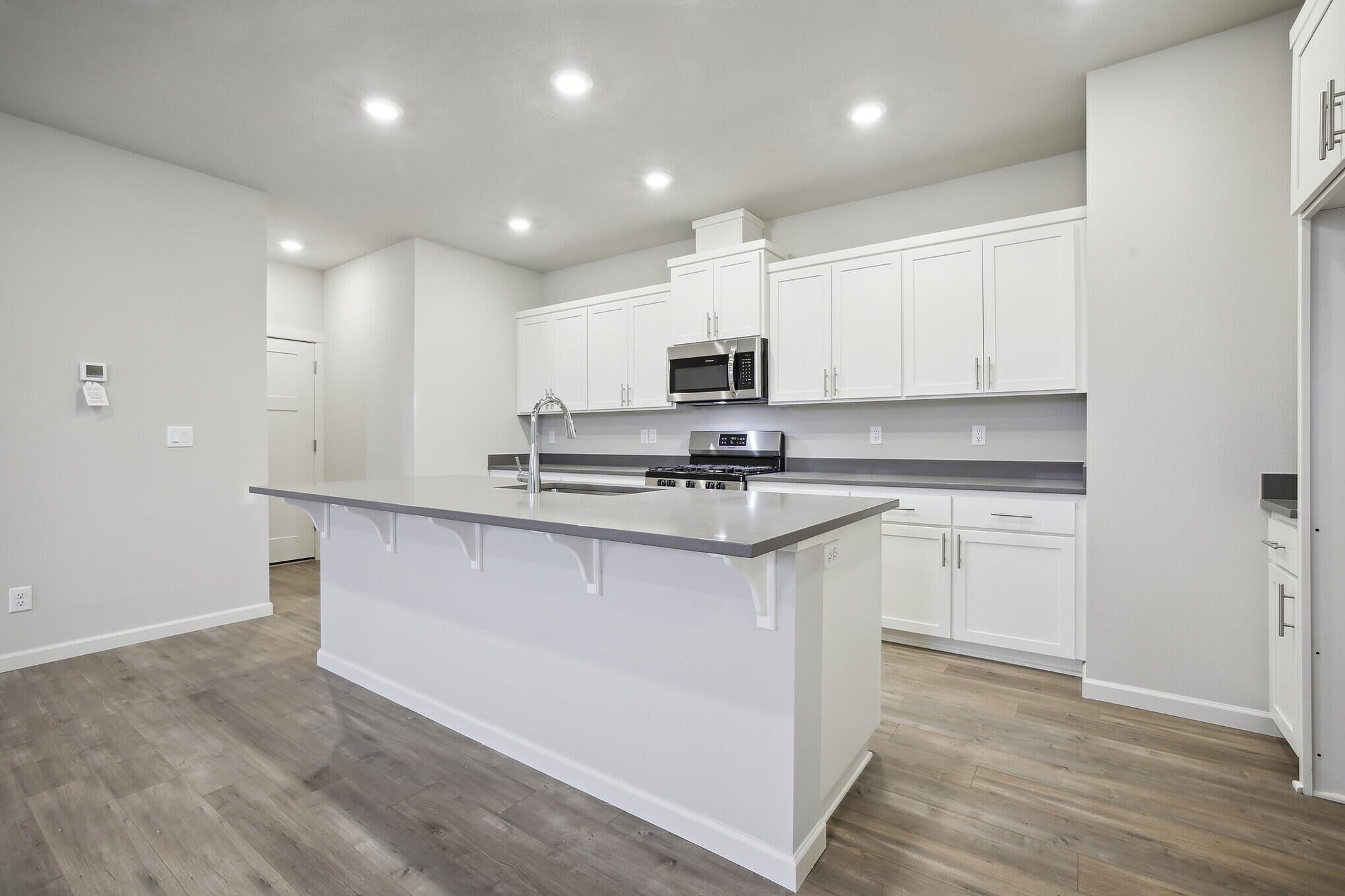 4026 Southwest Quartz Avenue, Unit HOMESITE #29 Redmond, OR 97756 - Photo 7 of 22 _MG_7509 (1)