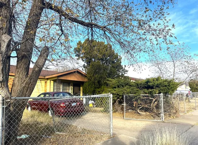 $49,999 | 1225 Pecan Street, Amarillo, TX 79107