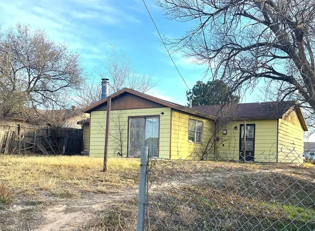 $49,999 | 1225 Pecan Street, Amarillo, TX 79107