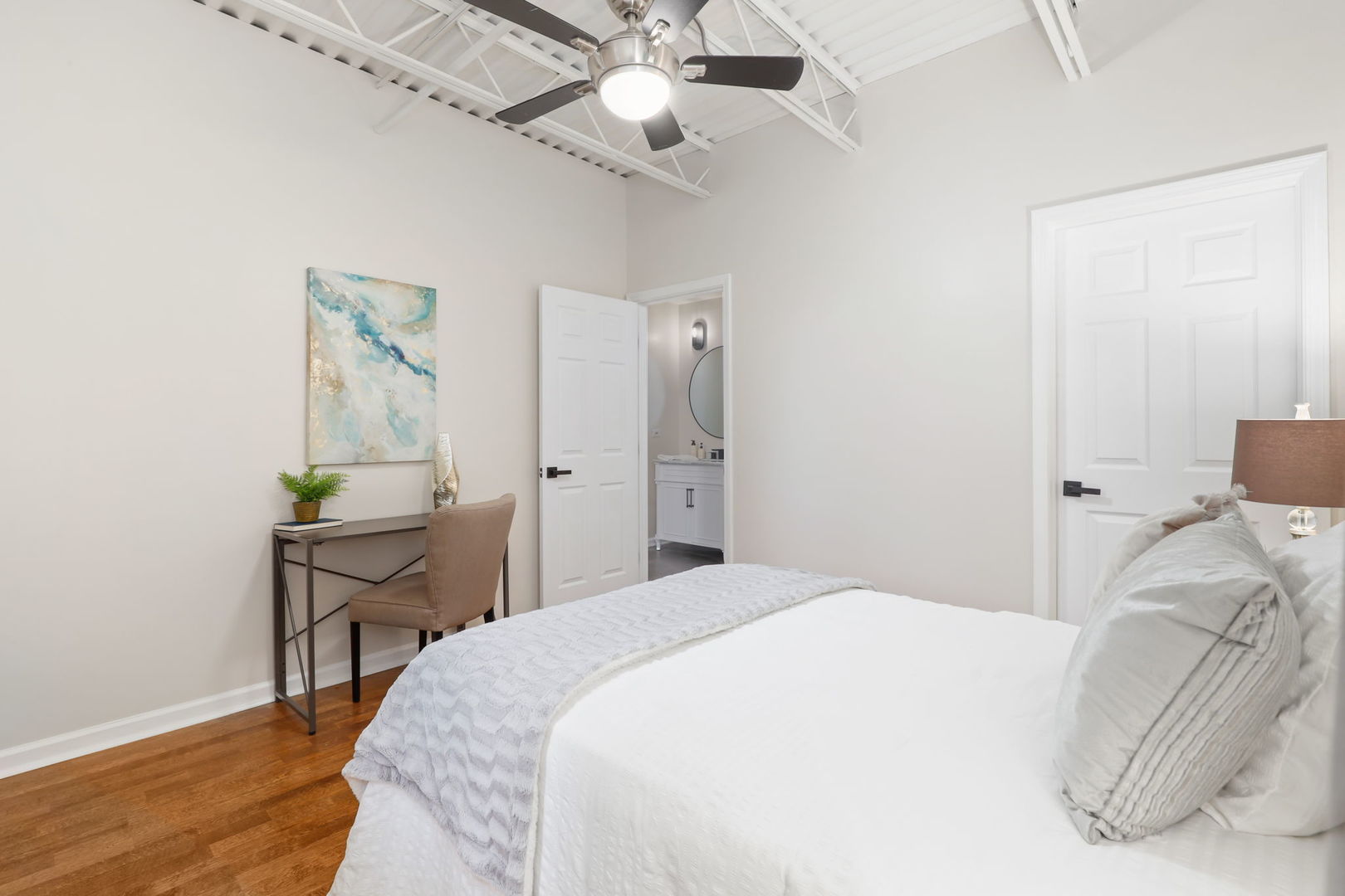 2101 West Rice Street, Unit 101 Chicago, IL 60622 - Photo 15 of 30