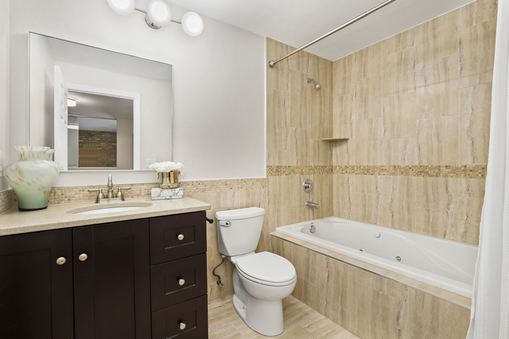 2101 West Rice Street, Unit 101 Chicago, IL 60622 - Photo 21 of 30