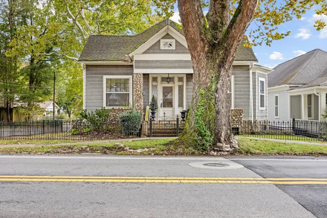 $388,000 | 4800 St Elmo Avenue, Chattanooga, TN 37409