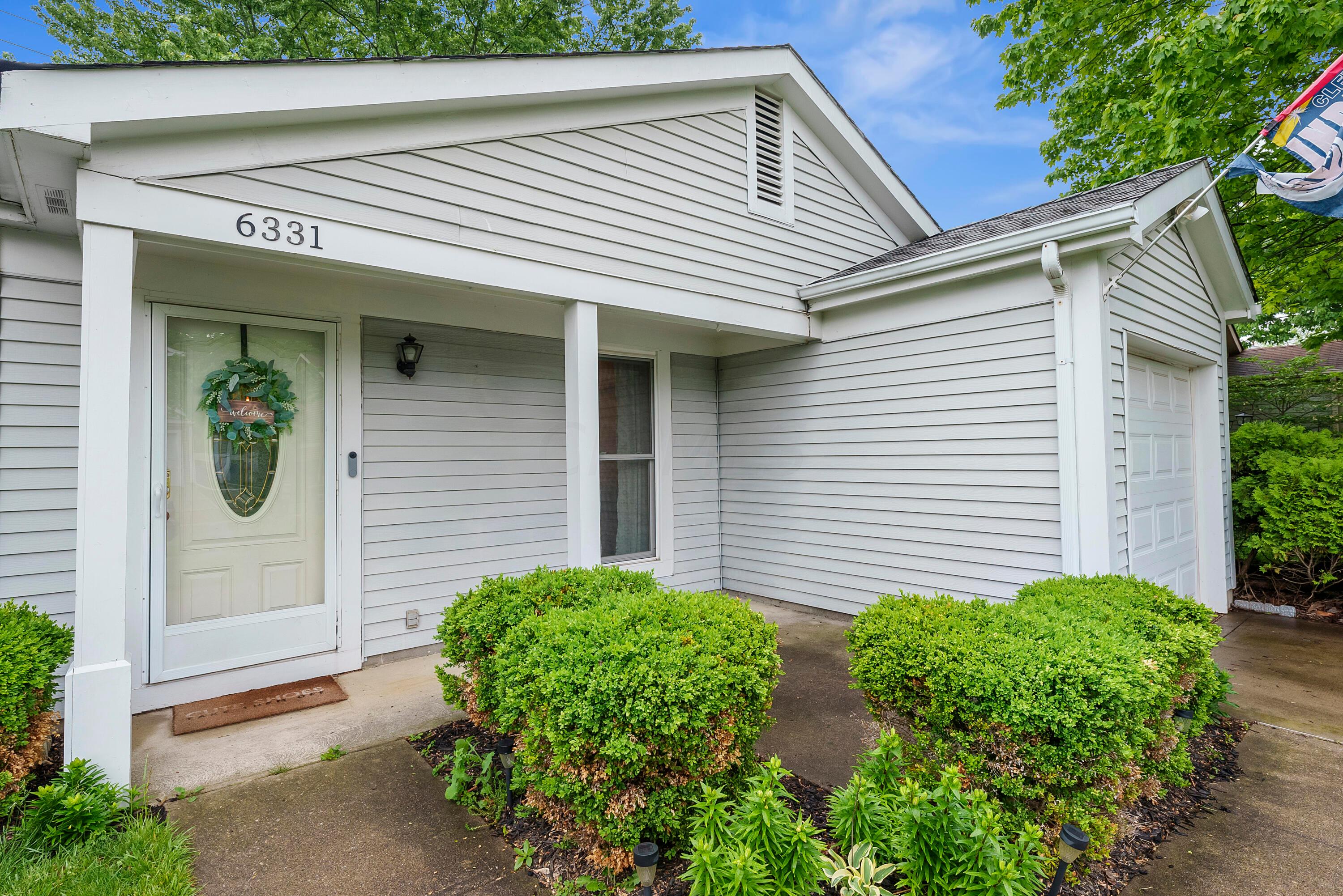 6331 Emberwood Road Dublin, OH 43017 - Photo 4 of 42 DSC03246