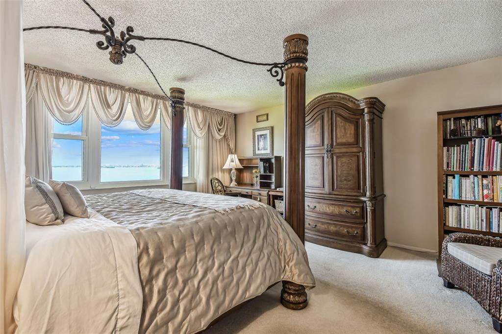 634 Edgewater Drive, Unit 744 Dunedin, FL 34698 - Photo 13 of 44