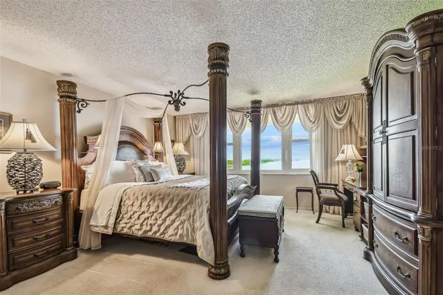 $1,090,000 | 634 Edgewater Drive, Unit 744, Dunedin, FL 34698