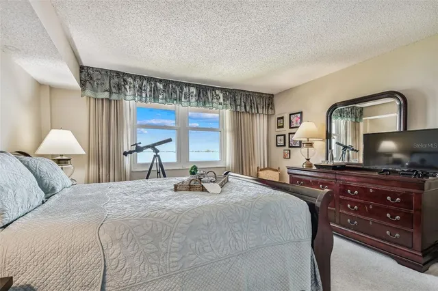 $1,090,000 | 634 Edgewater Drive, Unit 744, Dunedin, FL 34698