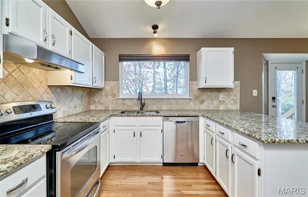 $3,000 | 104 Westridge Parc Lane, Ellisville, MO 63021