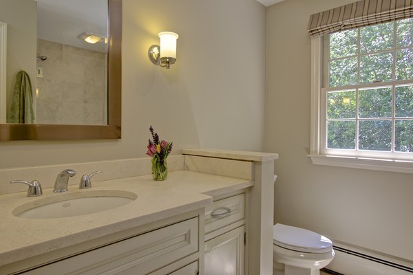 20 Elizabeth Road Hopkinton, MA 01748 - Photo 20 of 29 Gallery Image 20