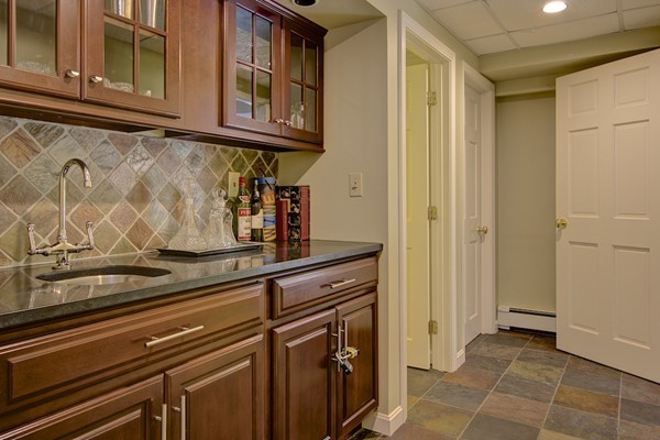 20 Elizabeth Road Hopkinton, MA 01748 - Photo 24 of 29 Gallery Image 24