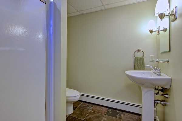 20 Elizabeth Road Hopkinton, MA 01748 - Photo 26 of 29 Gallery Image 26