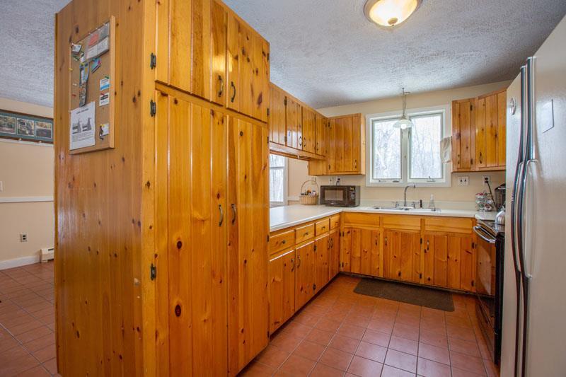 88 Maddox Farm Road Lyman, ME 04002 - Photo 5 of 28 Photo
