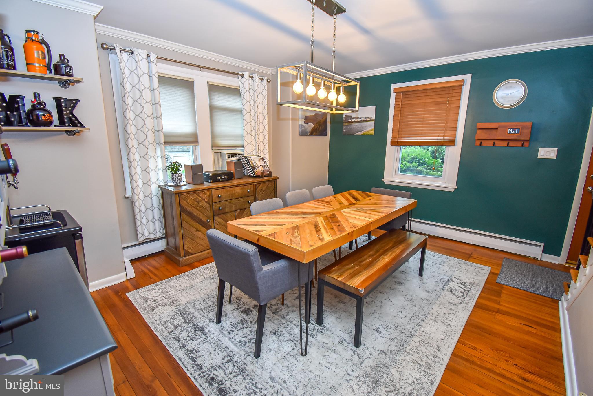 574 Mill Road Havertown, PA 19083 - Photo 11 of 27 Dining Room