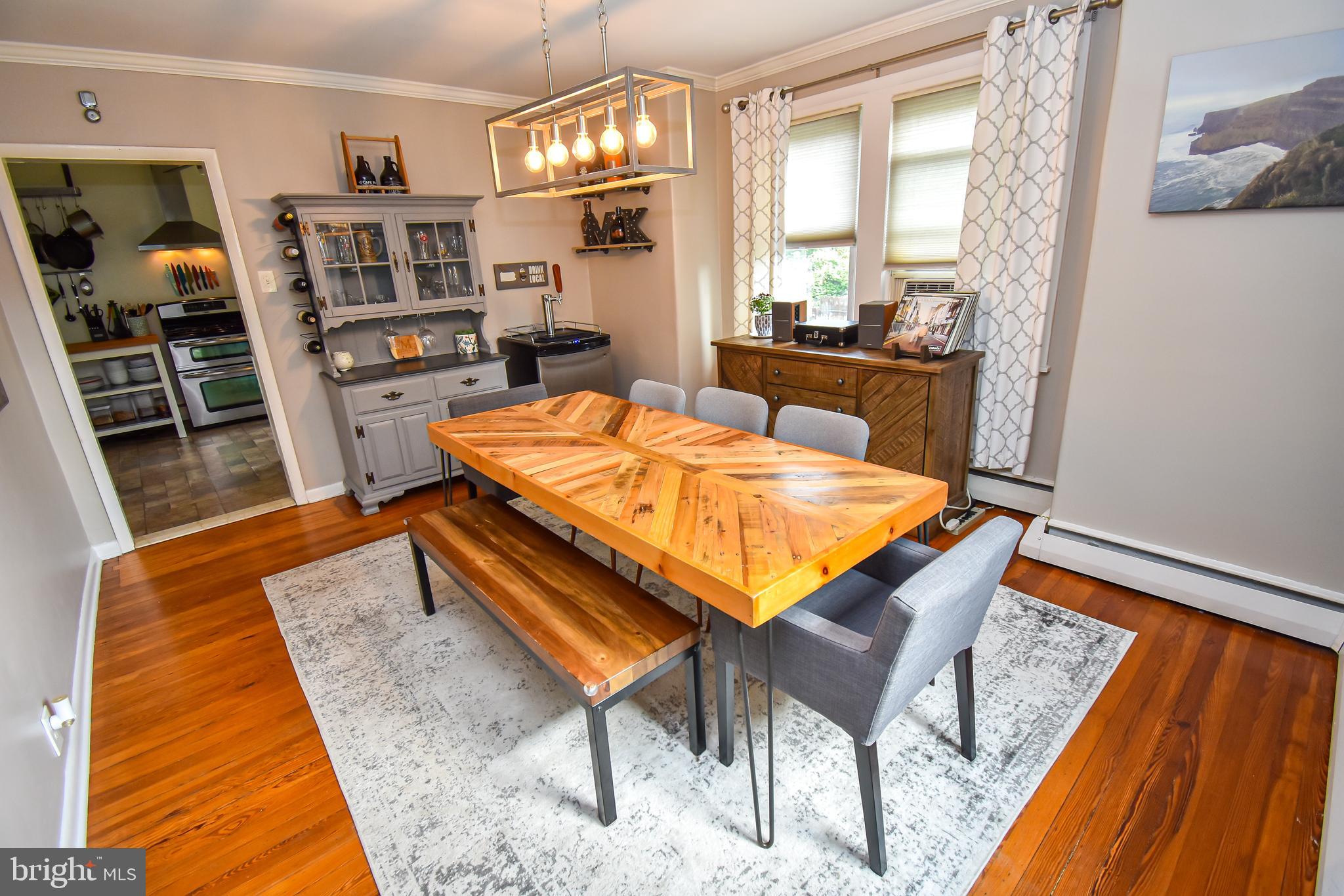 574 Mill Road Havertown, PA 19083 - Photo 12 of 27 Dining Room