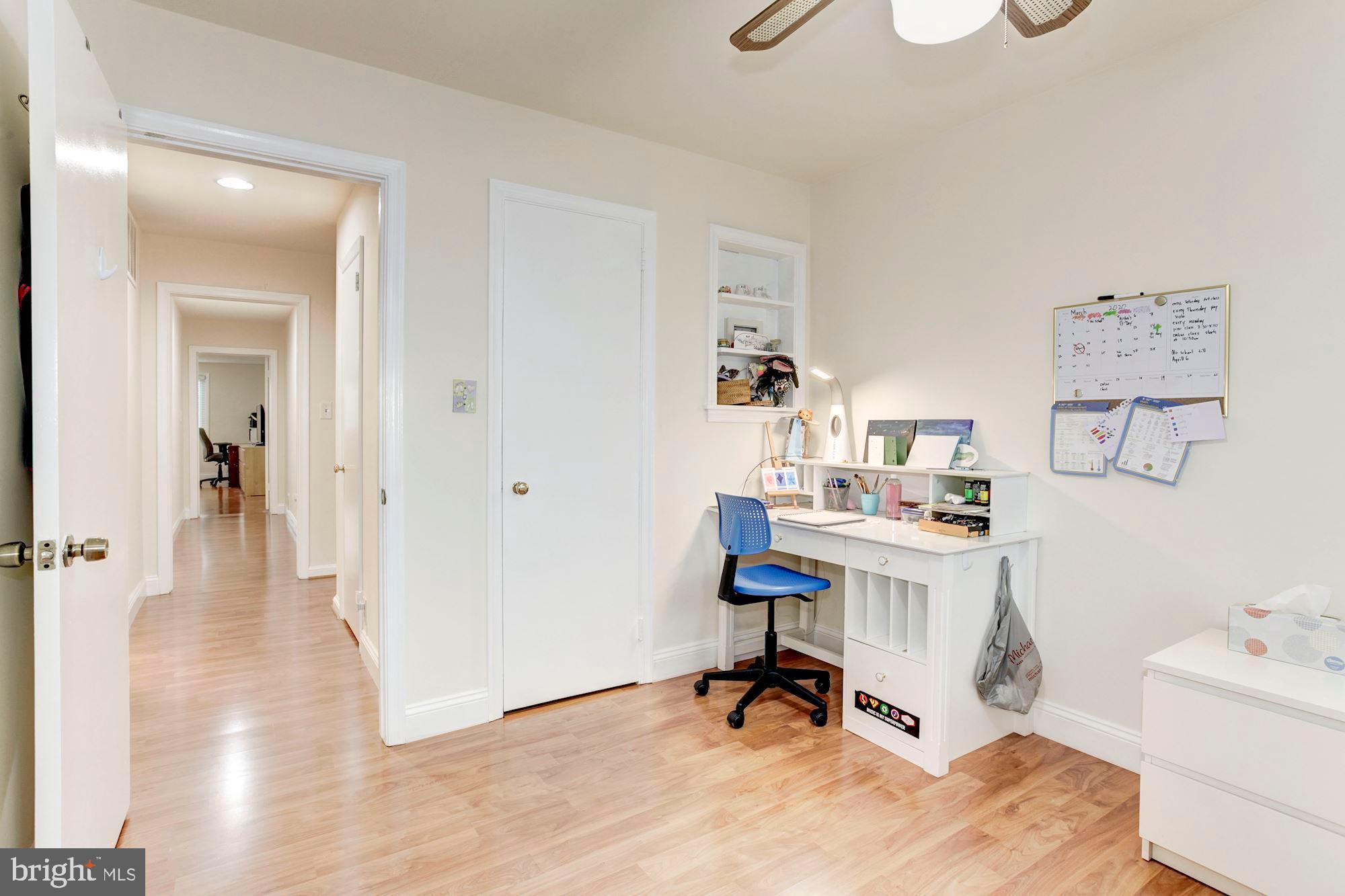 6906 Inverness Drive Springfield, VA 22150 - Photo 21 of 42 SECOND BEDROOM