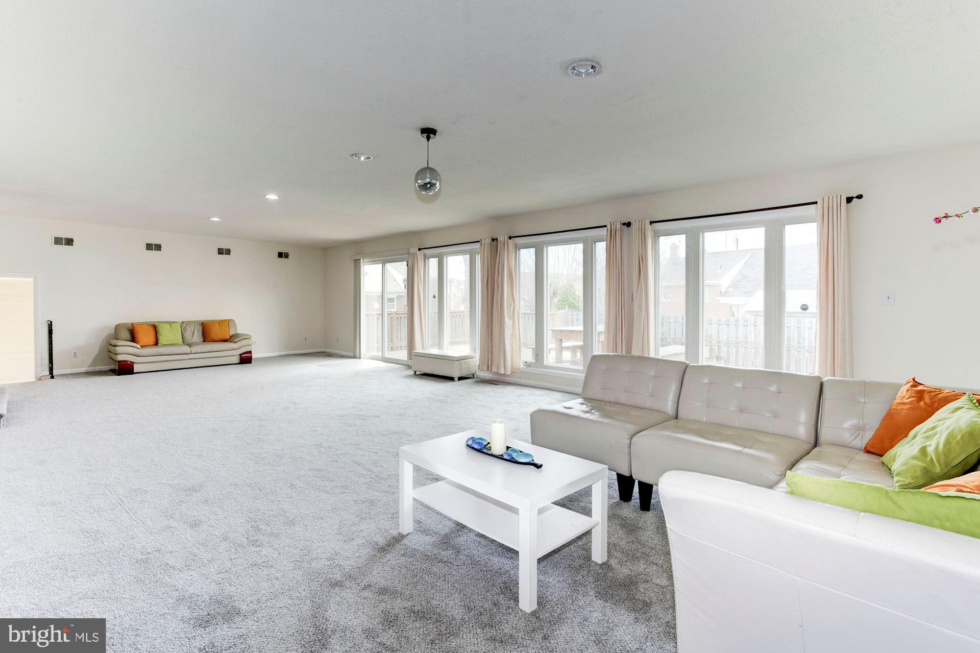 6906 Inverness Drive Springfield, VA 22150 - Photo 25 of 42 FAMILY ROOM