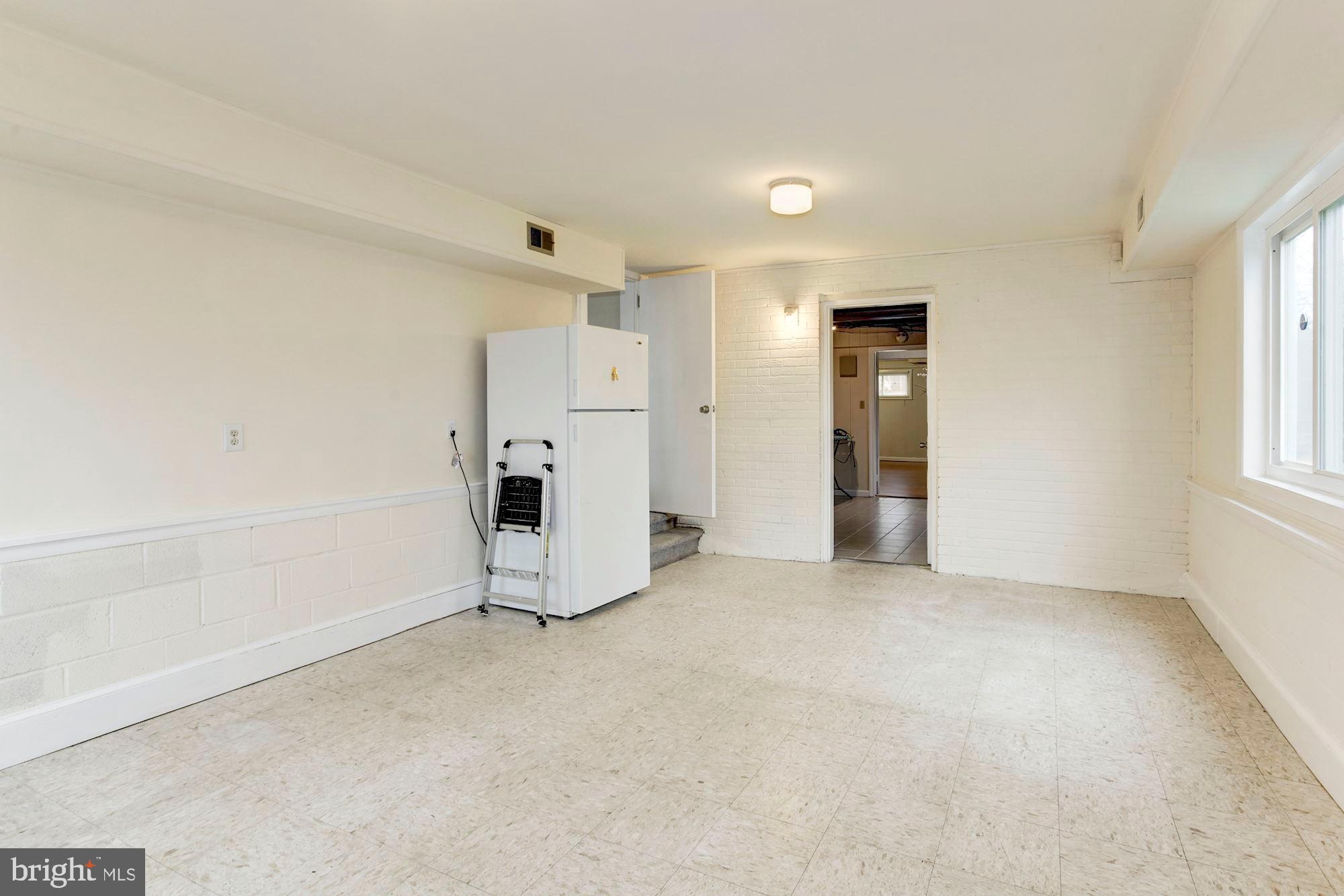 6906 Inverness Drive Springfield, VA 22150 - Photo 28 of 42 DEN/STORAGE ROOM