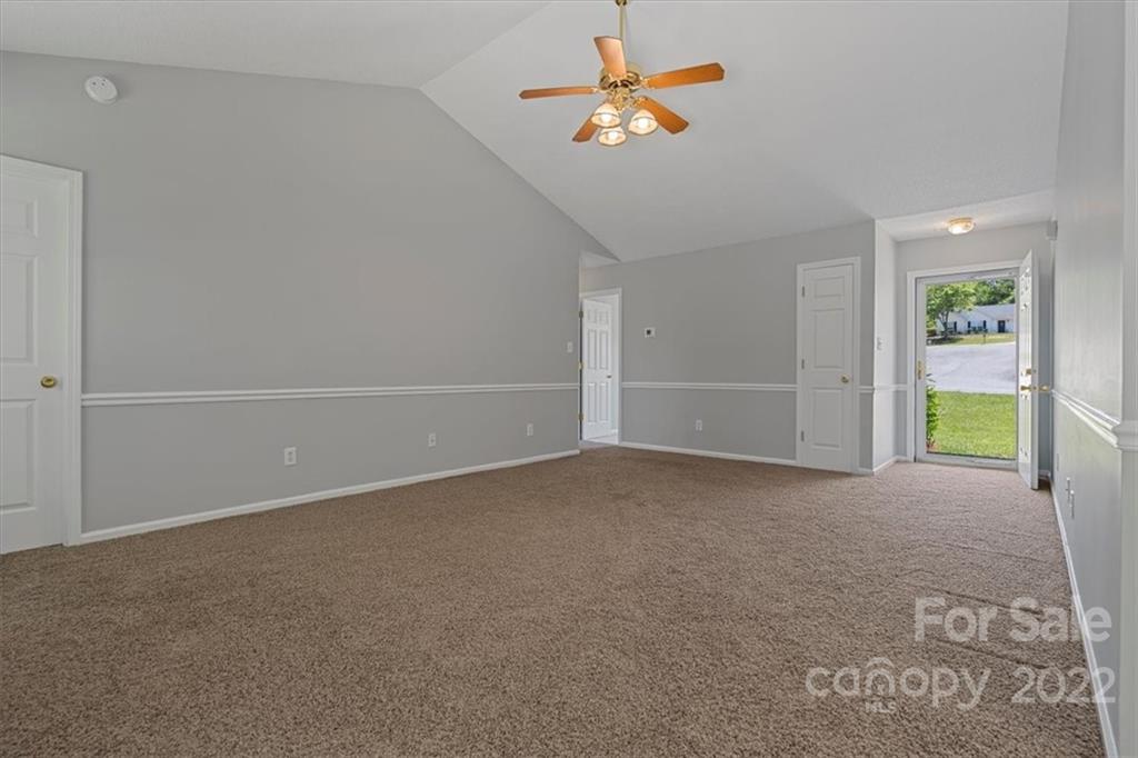 2443 Hawk Ridge Drive Gastonia, NC 28056 - Photo 7 of 30 Gallery Image 7