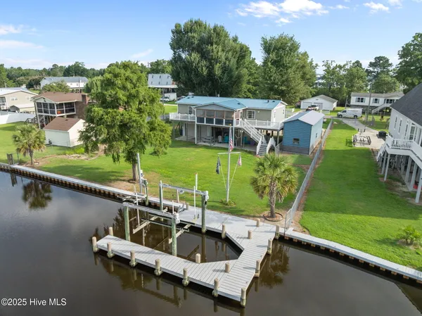 $375,000 | 86 Blackbird Lane, Chocowinity, NC 27817