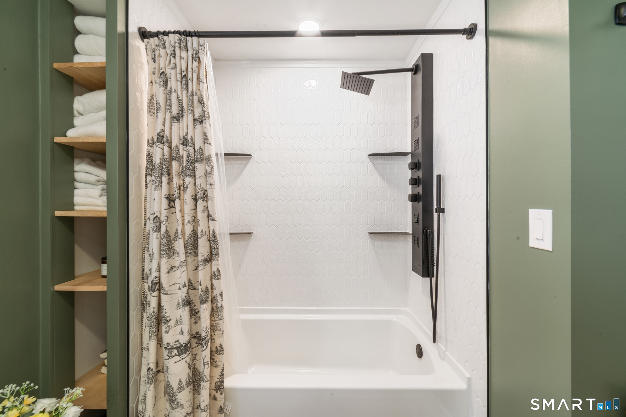 1365 Norfolk Road Torrington, CT 06790 - Photo 20 of 40