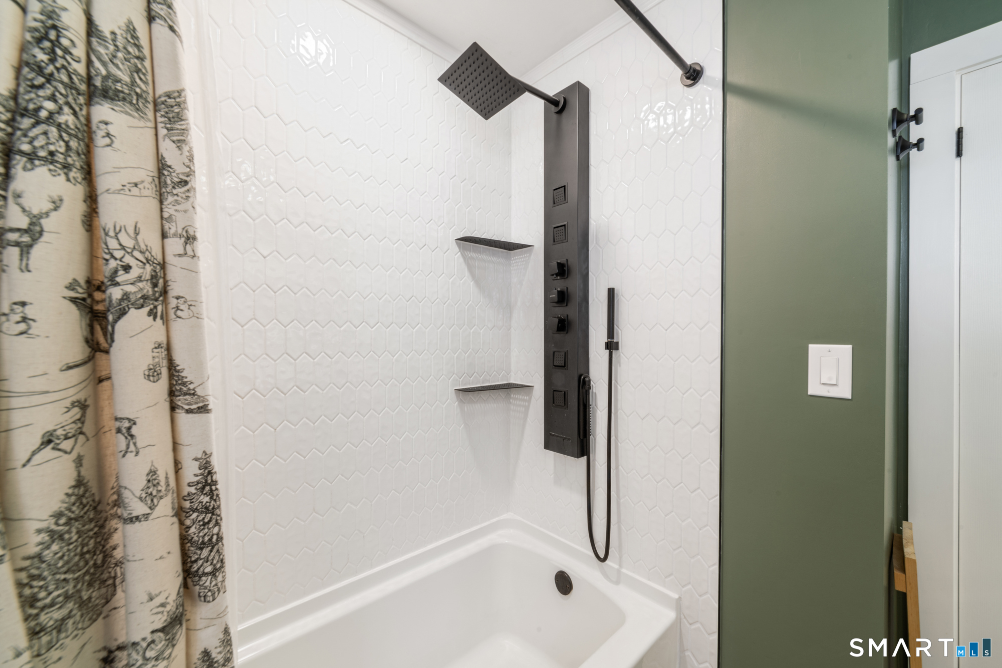 1365 Norfolk Road Torrington, CT 06790 - Photo 22 of 40