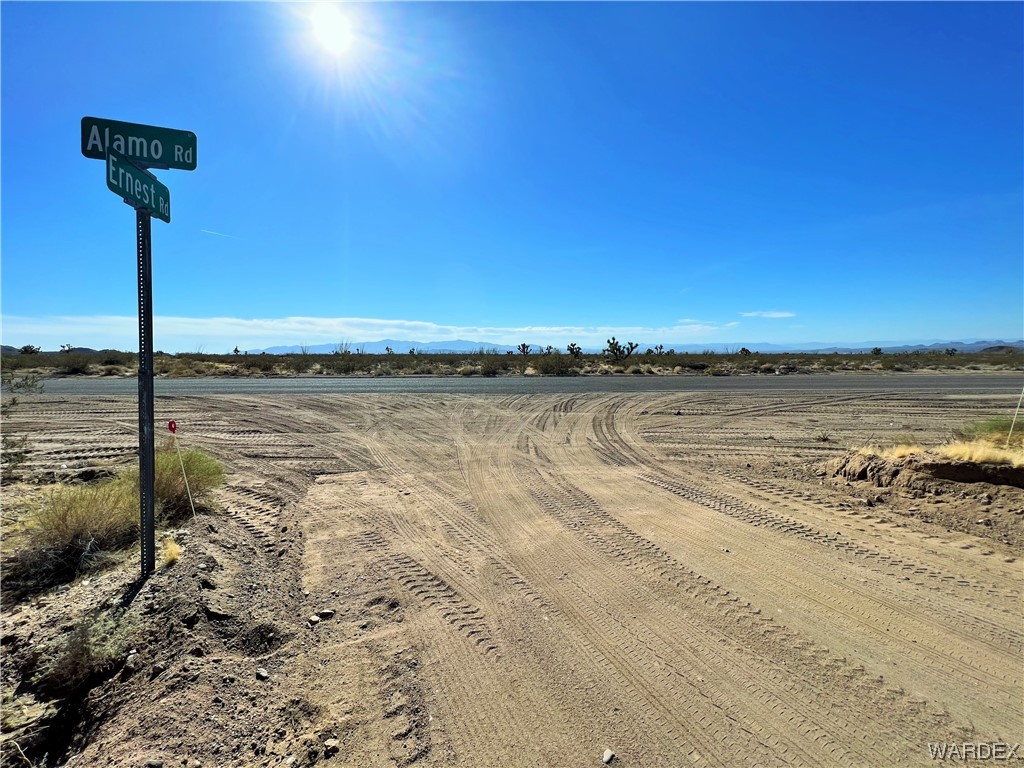 14415 Ernest Road Yucca, AZ 86438 - Photo 43 of 54 Gallery Image 43