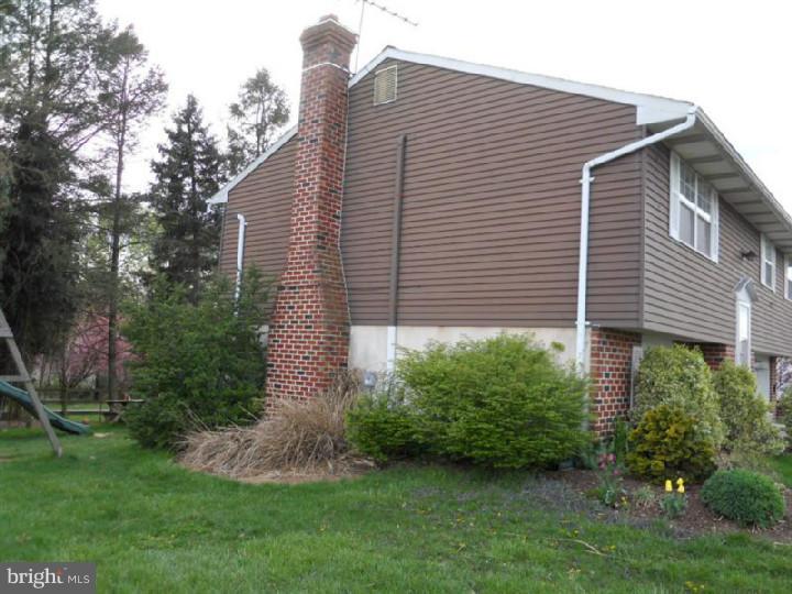 5036 Painted Sky Road Reading, PA 19606 - Photo 2 of 18 Gallery Image 2
