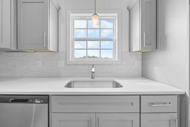 $419,900 | 2582 Rafiki Drive, Clarksville, TN 37042