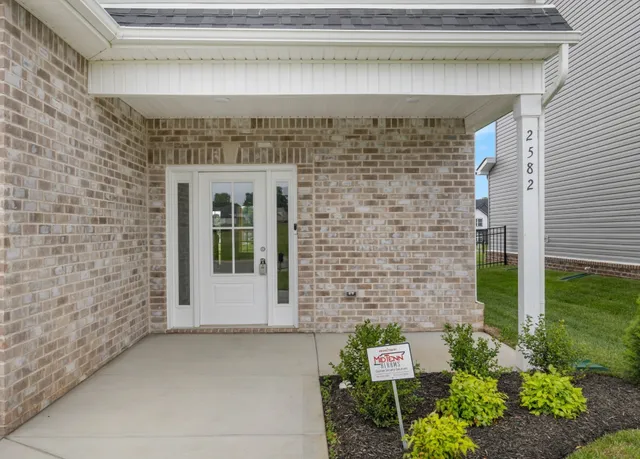 $419,900 | 2582 Rafiki Drive, Clarksville, TN 37042