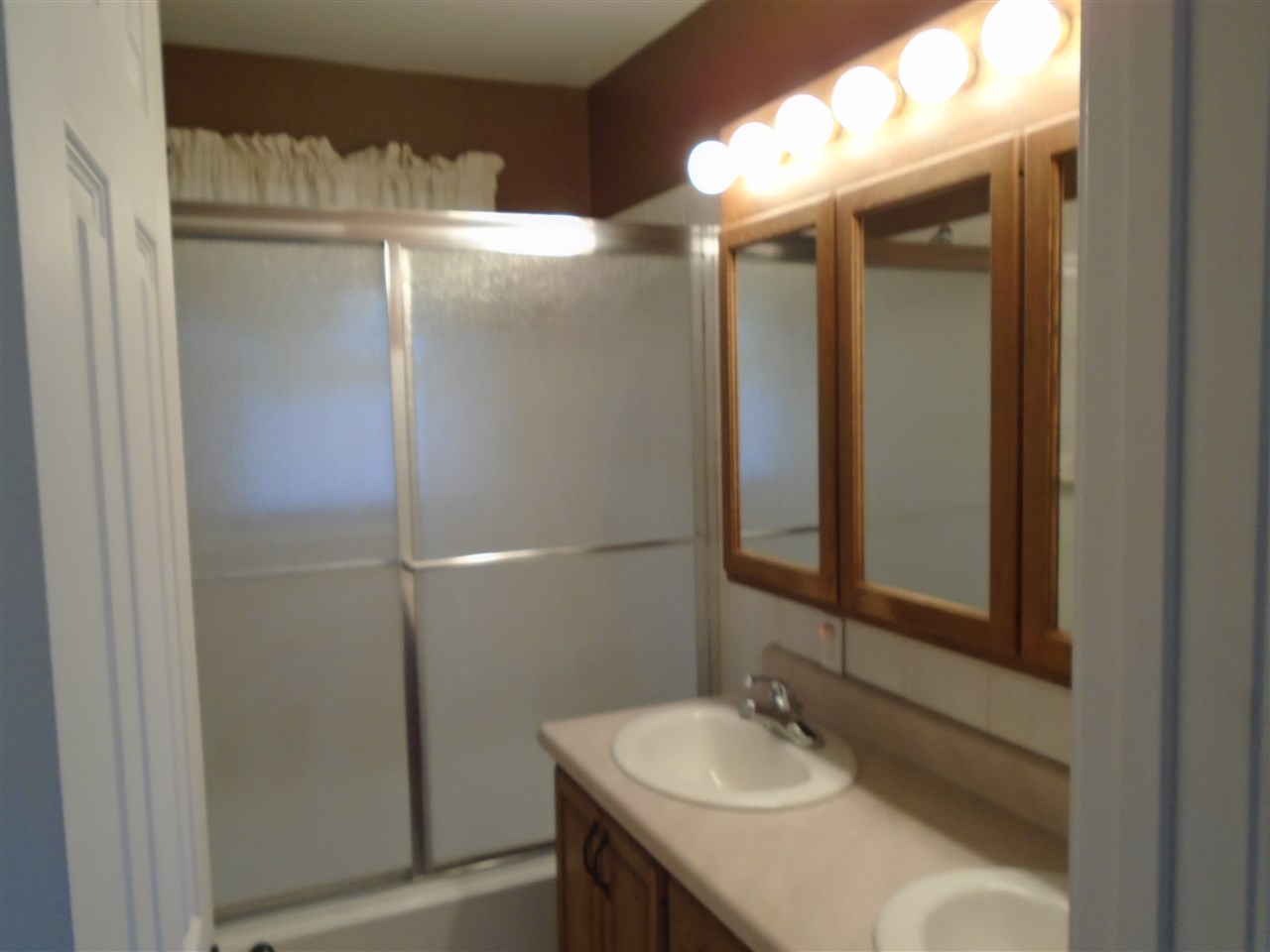 15378 Dover Hill Road Loogootee, IN 47553 - Photo 12 of 23 Gallery Image 12