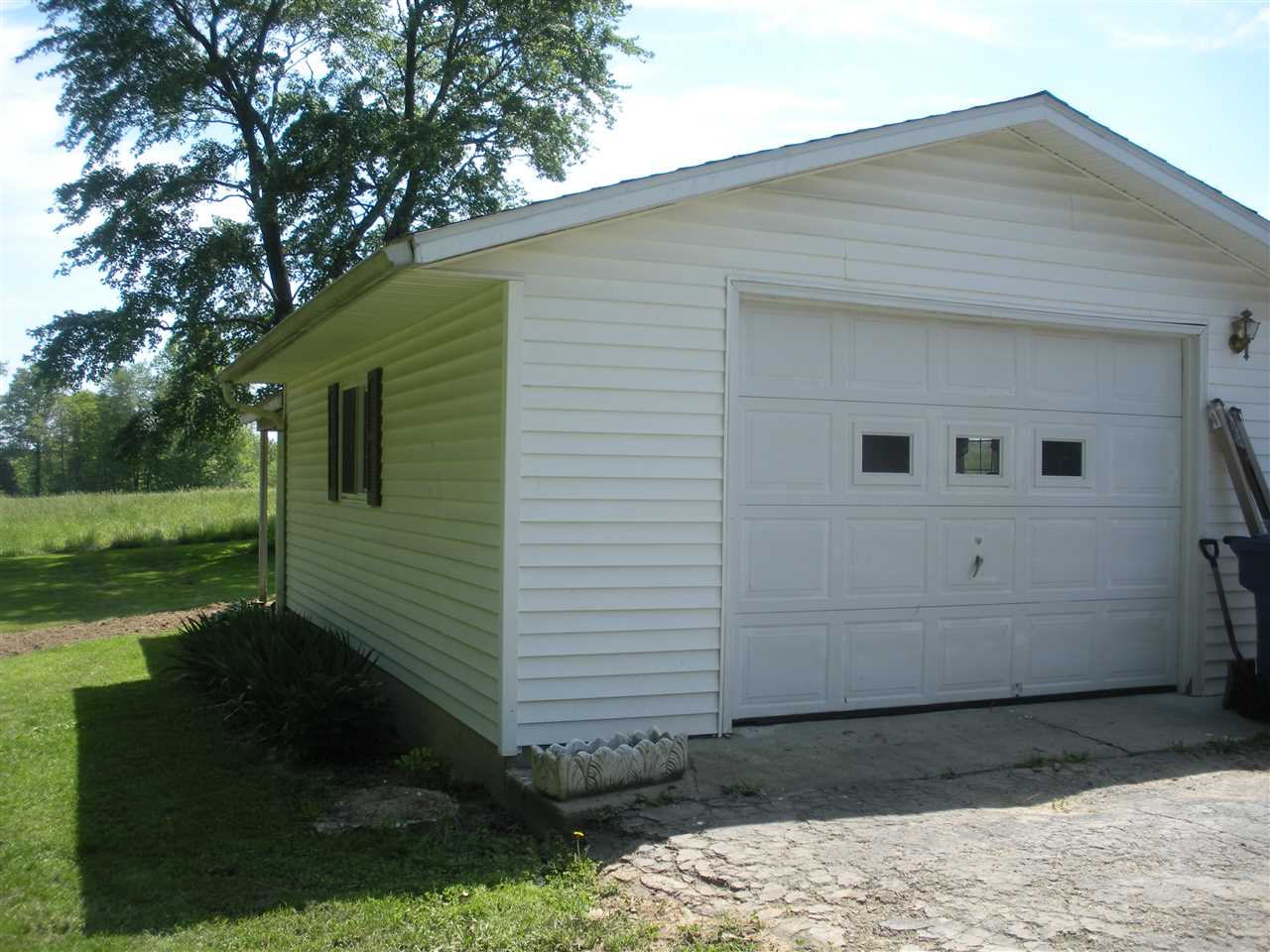 15378 Dover Hill Road Loogootee, IN 47553 - Photo 17 of 23 Gallery Image 17