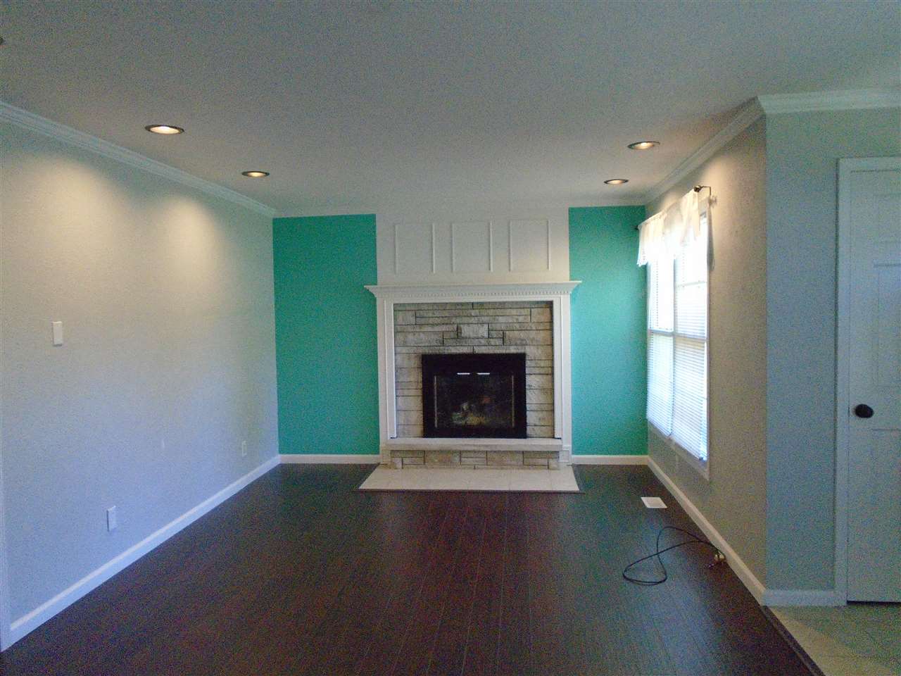 15378 Dover Hill Road Loogootee, IN 47553 - Photo 4 of 23 Gallery Image 4