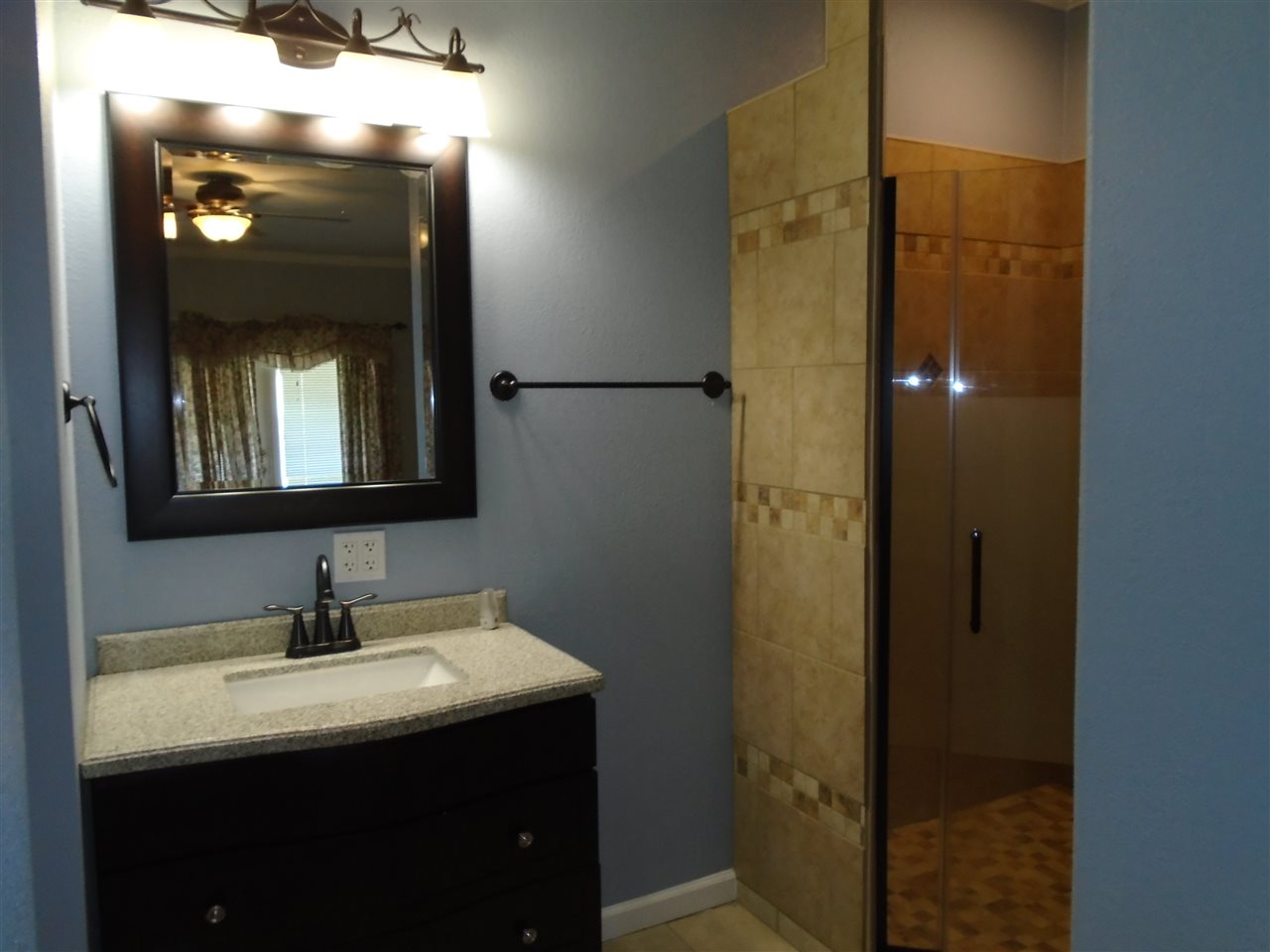 15378 Dover Hill Road Loogootee, IN 47553 - Photo 9 of 23 Gallery Image 9