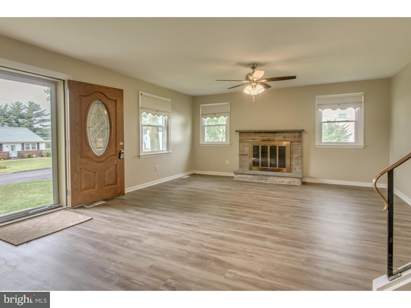 1115 Cushmore Road Southampton, PA 18966 - Photo 4 of 17 Gallery Image 4