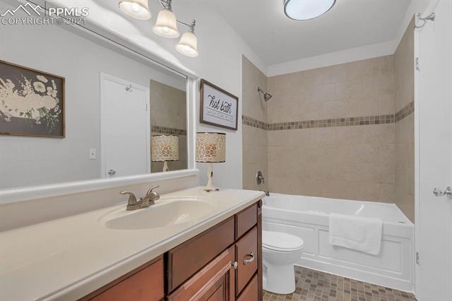 4965 Del Sol Road Colorado Springs, CO 80918 - Photo 21 of 28 Gallery Image 21