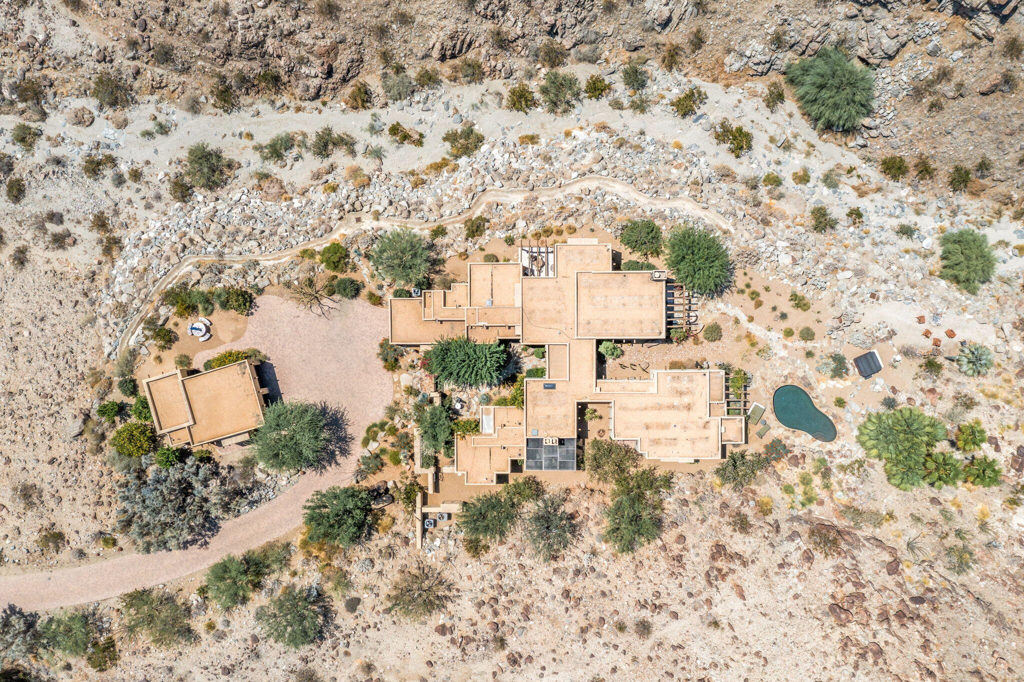 72275 Upper Way West Palm Desert, CA 92260 - Photo 2 of 68 60-web-or-mls-DJI_0206