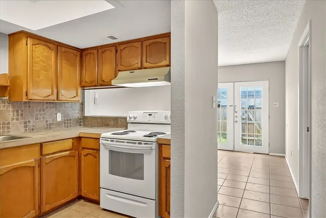 $1,350 | 7201 Sparkle Sea Drive, Unit I I, Corpus Christi, TX 78412