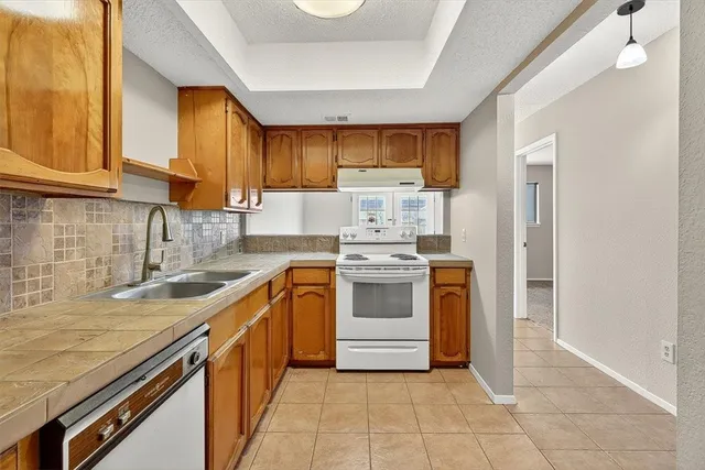 $1,350 | 7201 Sparkle Sea Drive, Unit I I, Corpus Christi, TX 78412