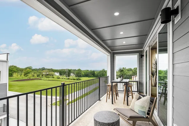 $619,000 | 820 42nd Avenue North, Nashville, TN 37209