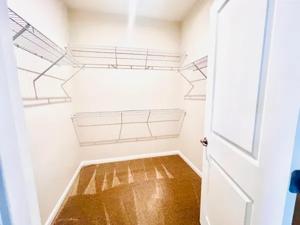 $2,800 | 2396 Raya Way, Easton, PA 18045