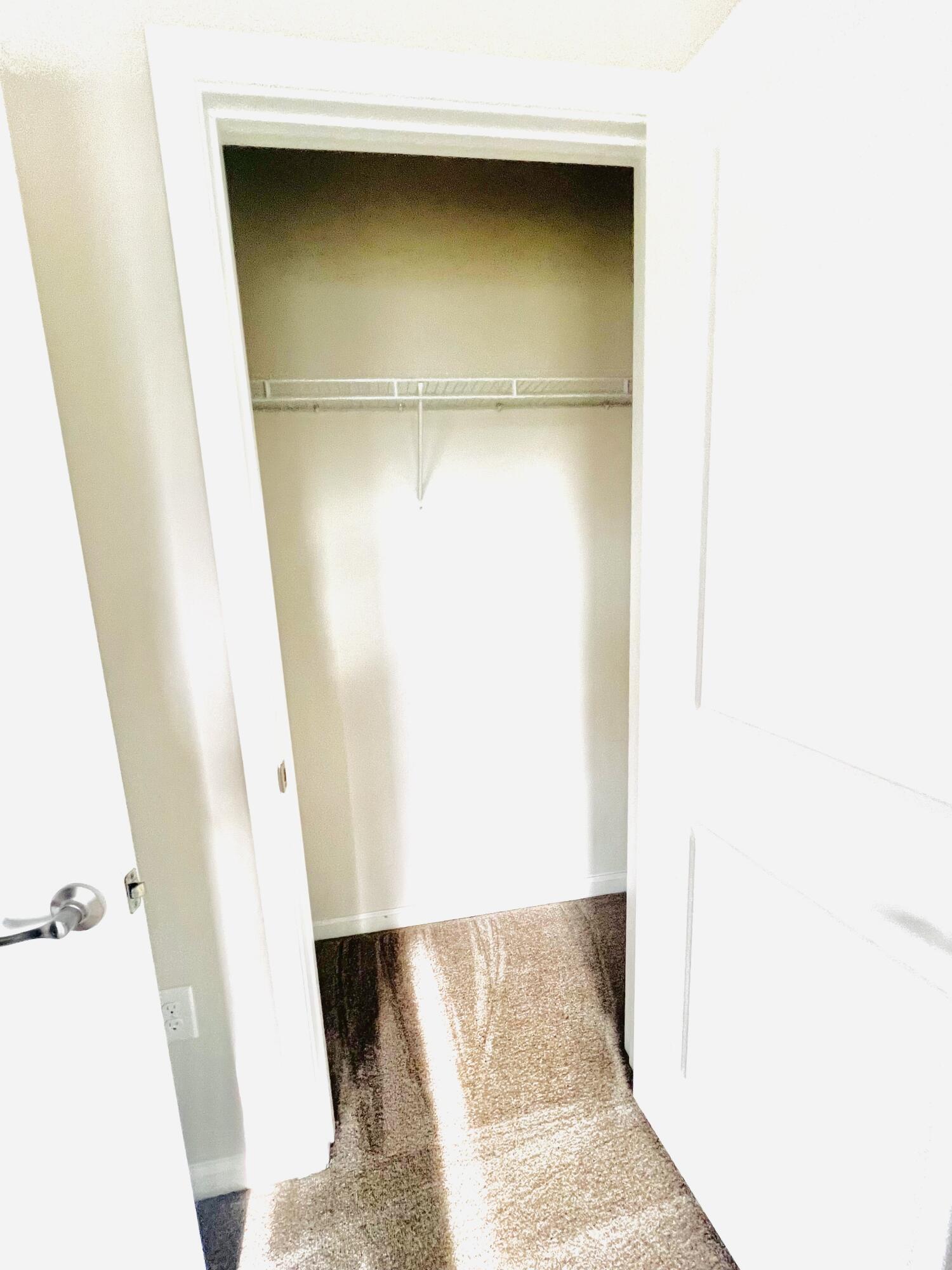 2396 Raya Way Easton, PA 18045 - Photo 31 of 36 IMG_6655